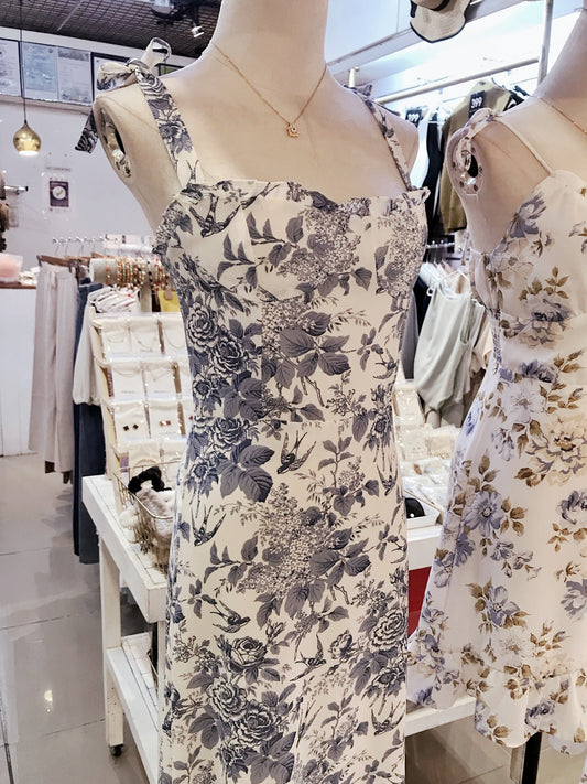 AVIANA Premium Floral Midi Dress